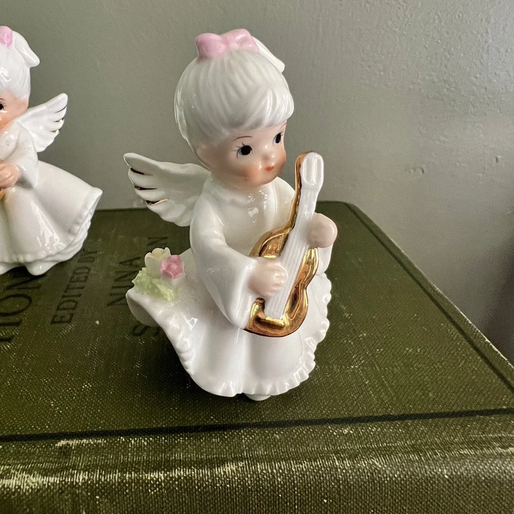 Vintage Lefton China Angel Figurines Set of 2 White Gold Porcelain 10948 3.25